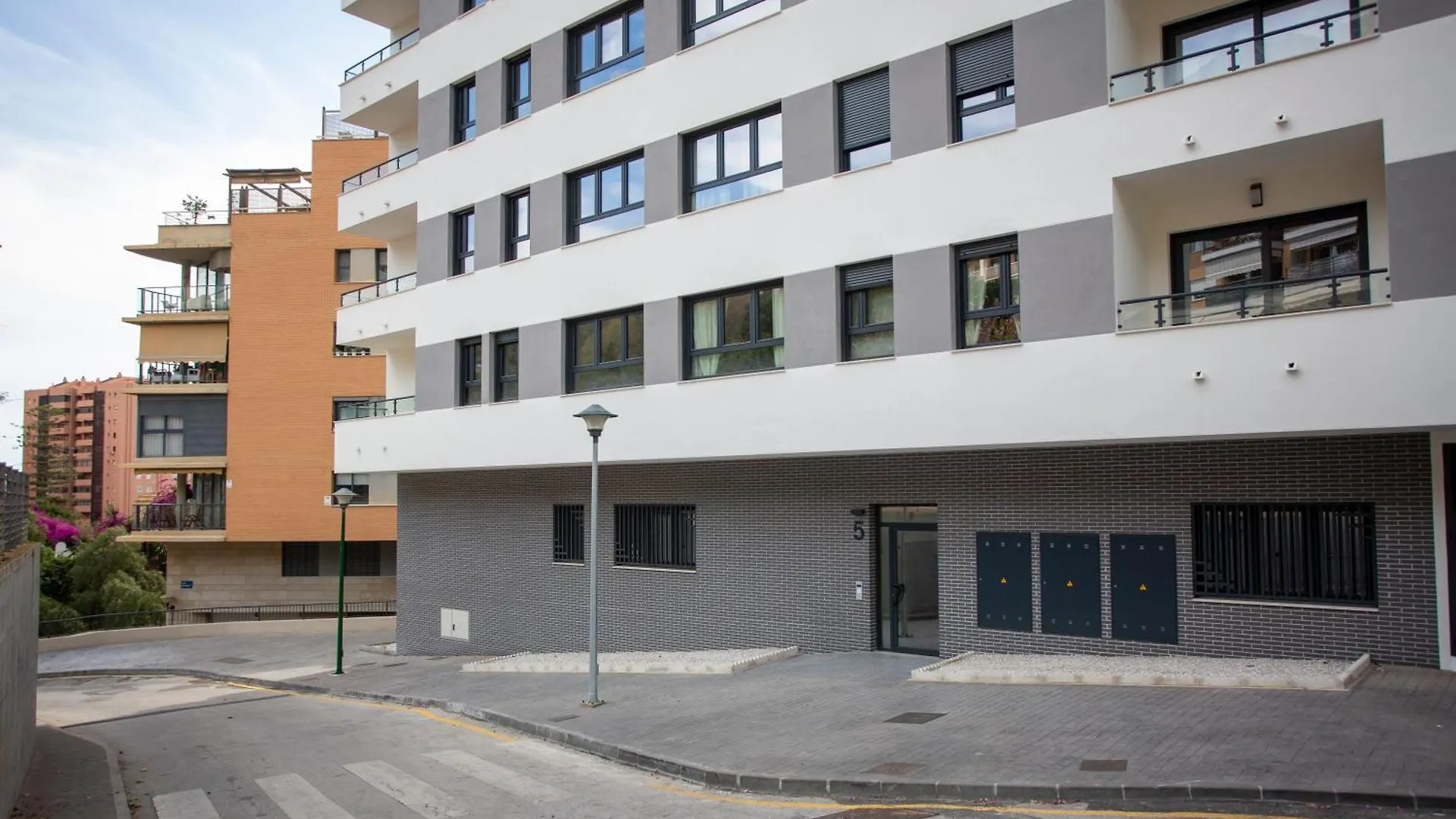 Apartamento Con Vistas En Paseo De Reding By Rent Me Apartment Malaga