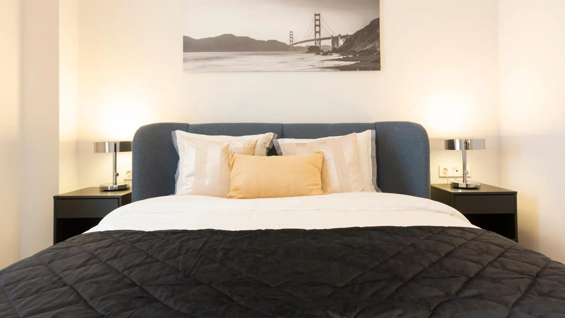 Appartamento Apartamento Con Vistas En Paseo De Reding By Rent Me Málaga