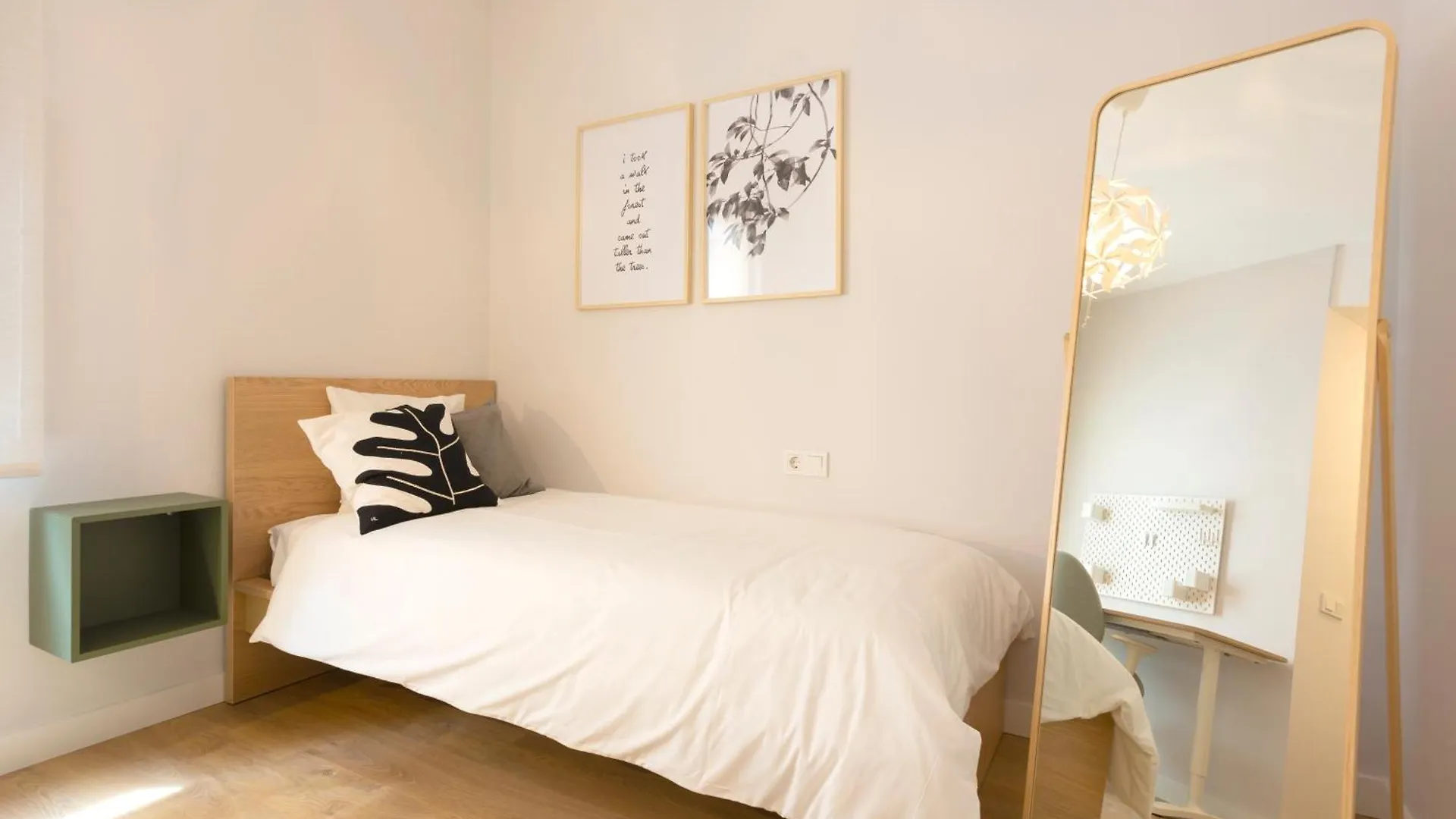 Appartamento Apartamento Con Vistas En Paseo De Reding By Rent Me Málaga 0*,  Spagna