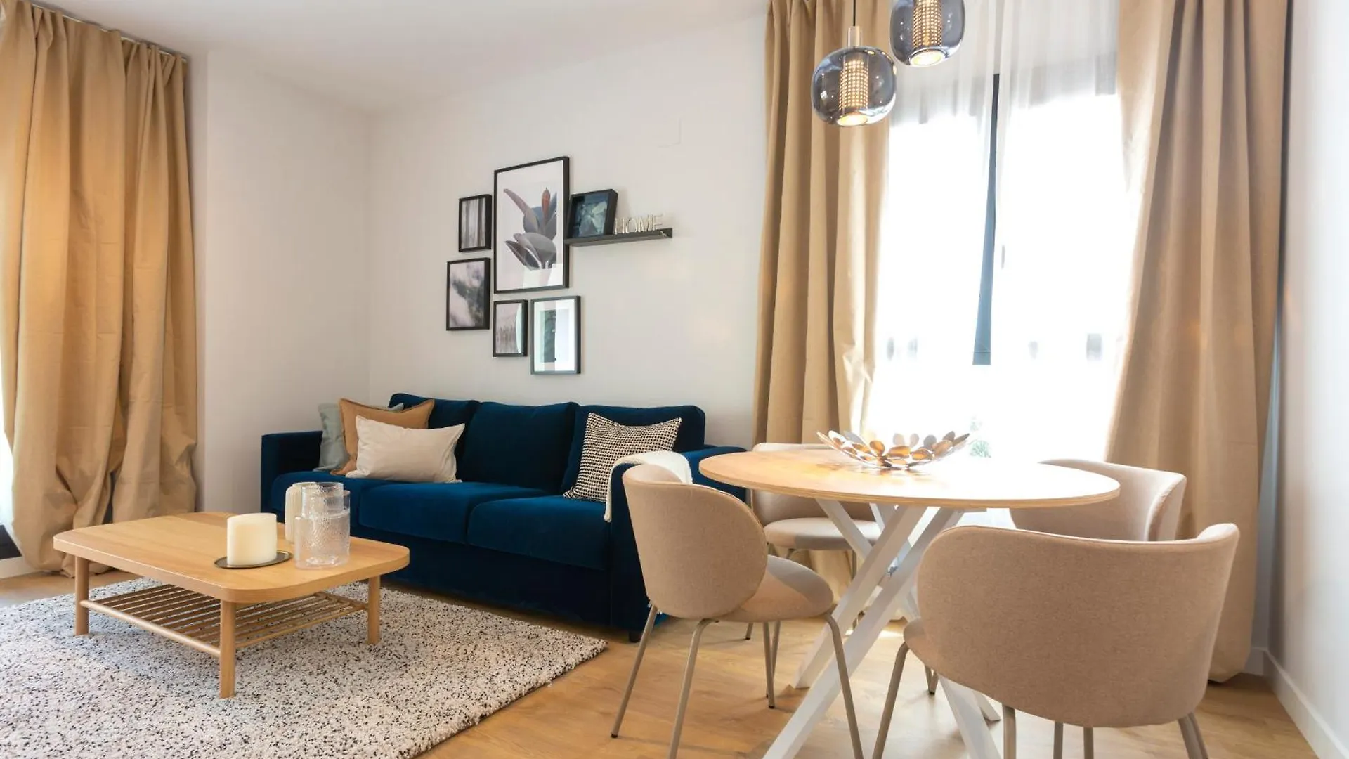 Appartamento Apartamento Con Vistas En Paseo De Reding By Rent Me Málaga 0*,  Spagna