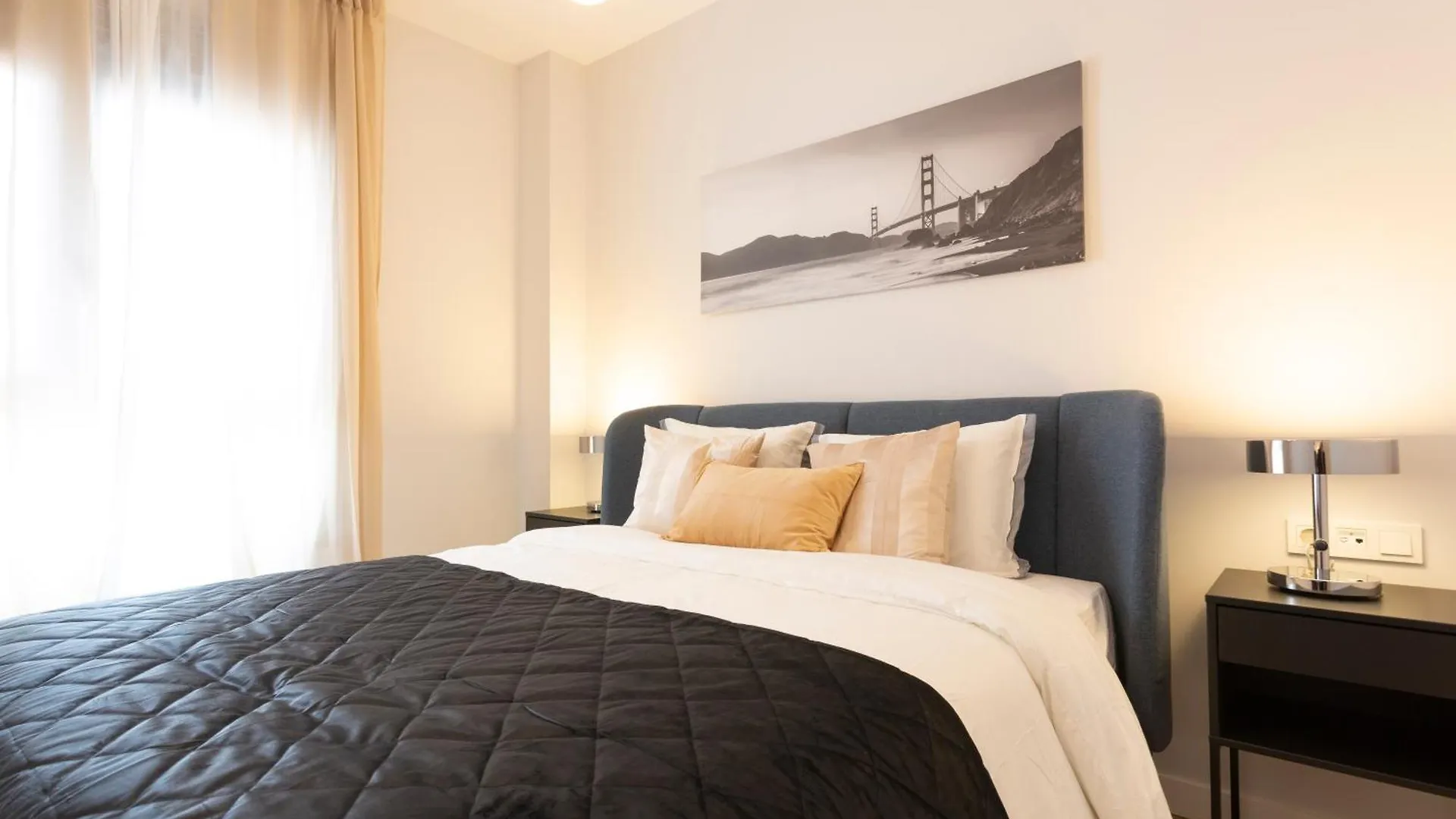 Apartamento Con Vistas En Paseo De Reding By Rent Me Apartment Malaga 0*,