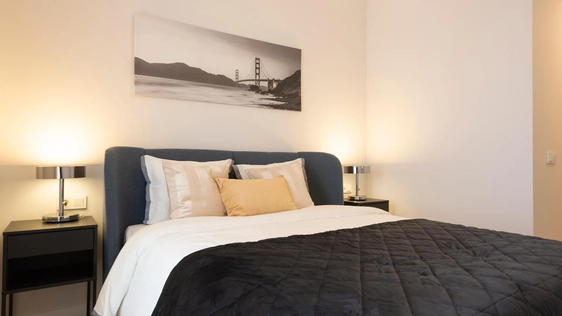 Apartamento Con Vistas En Paseo De Reding By Rent Me Apartment Malaga Spain