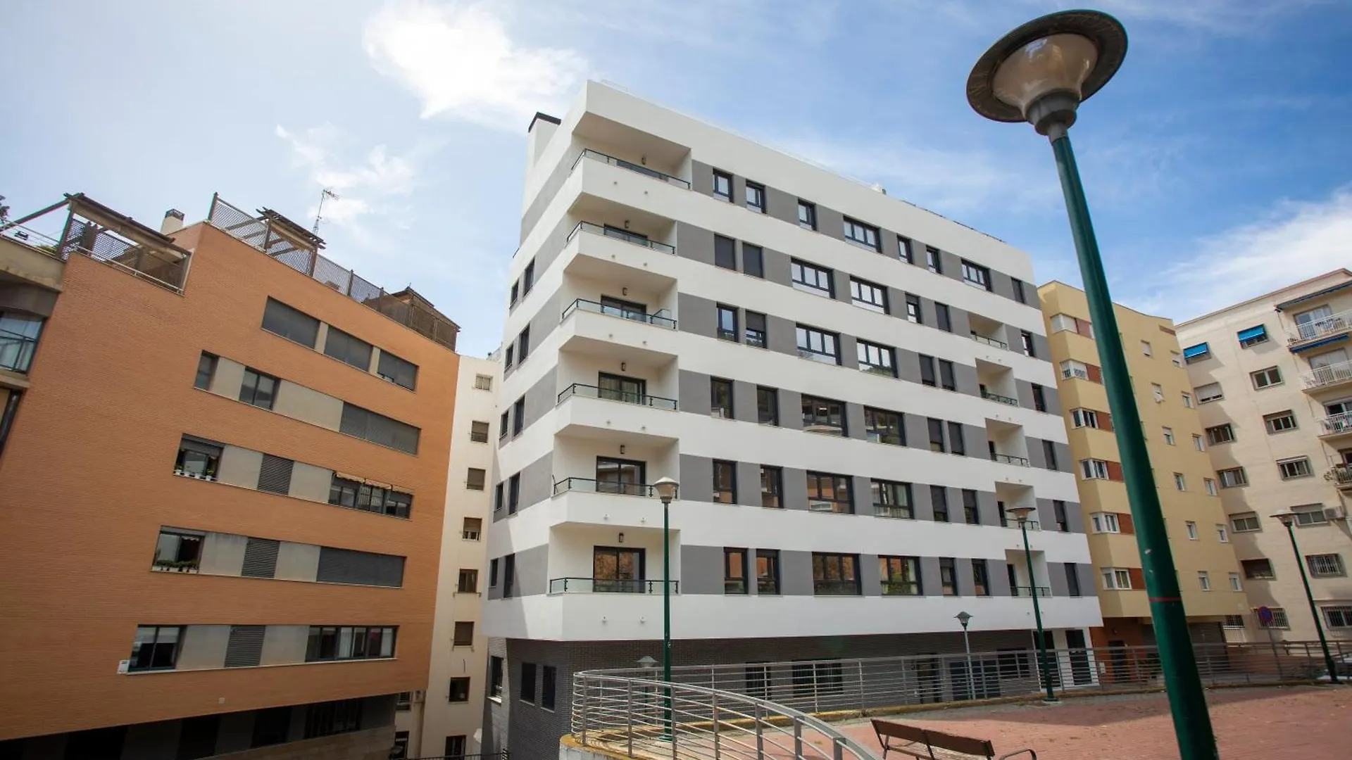 Apartamento Con Vistas En Paseo De Reding By Rent Me Apartment Malaga Spain