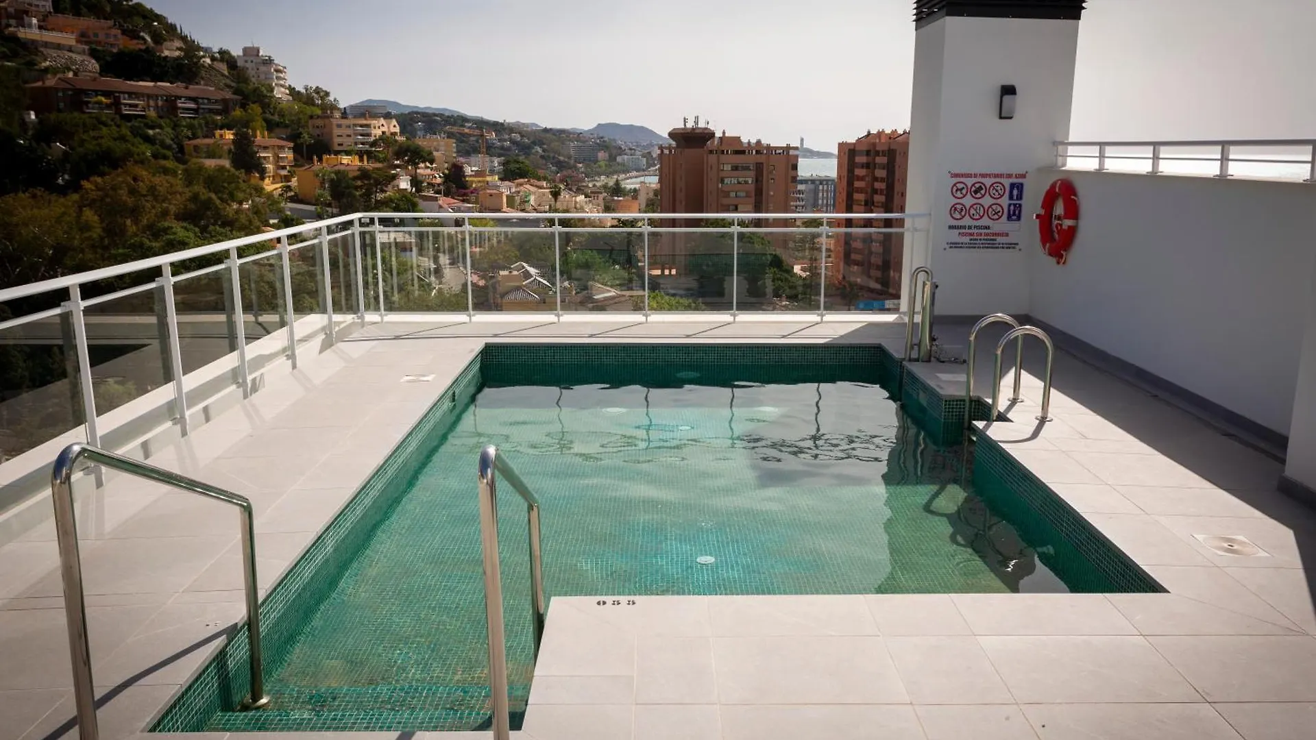 Apartamento Con Vistas En Paseo De Reding By Rent Me Apartment Malaga 0*,